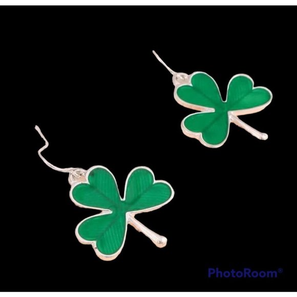 Shamrock Earrings Dangle Hooks St Patrick's Day Party Parade Irish Festi… - Picture 5 of 8
